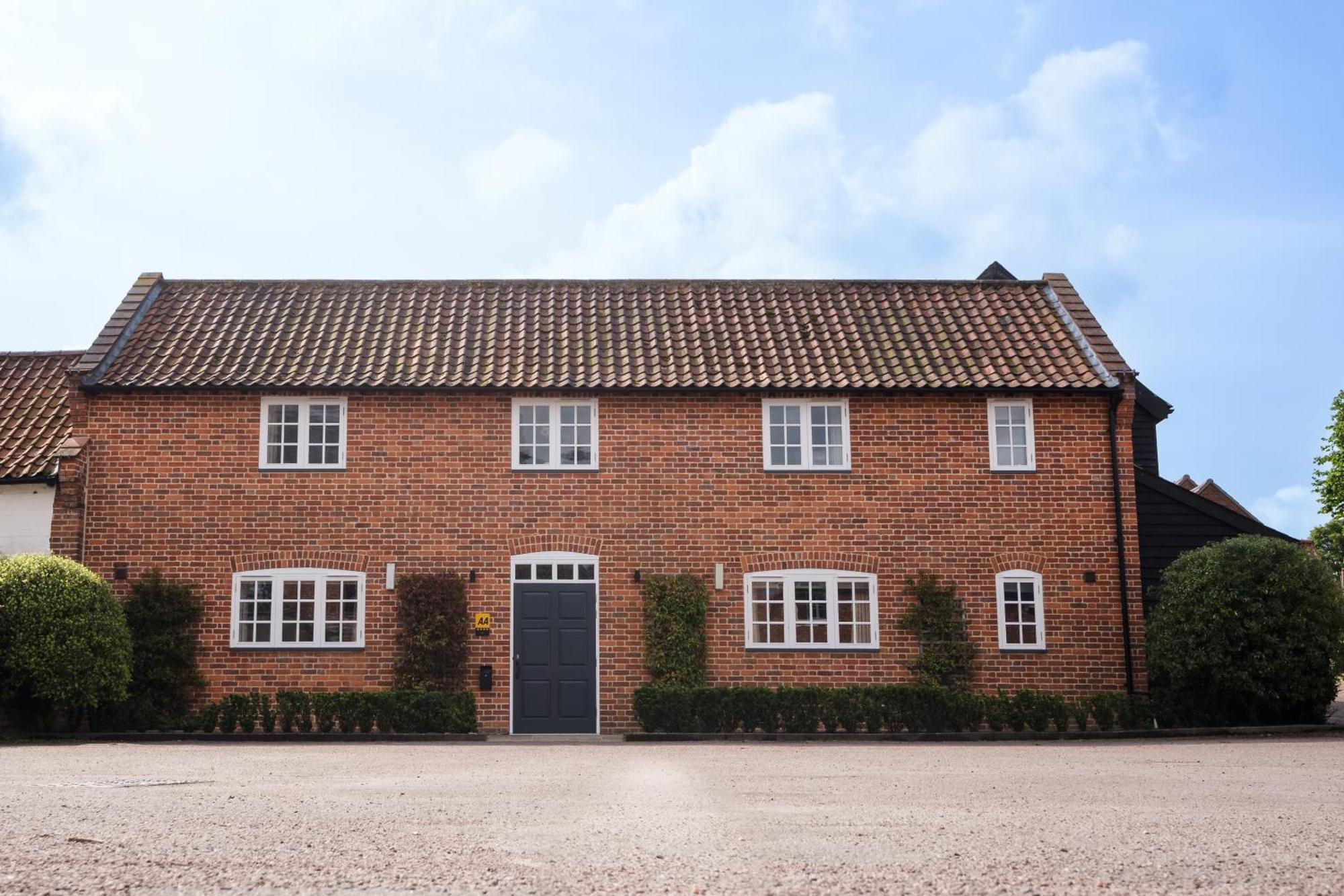 The Loddon Swan Bed & Breakfast Exterior foto