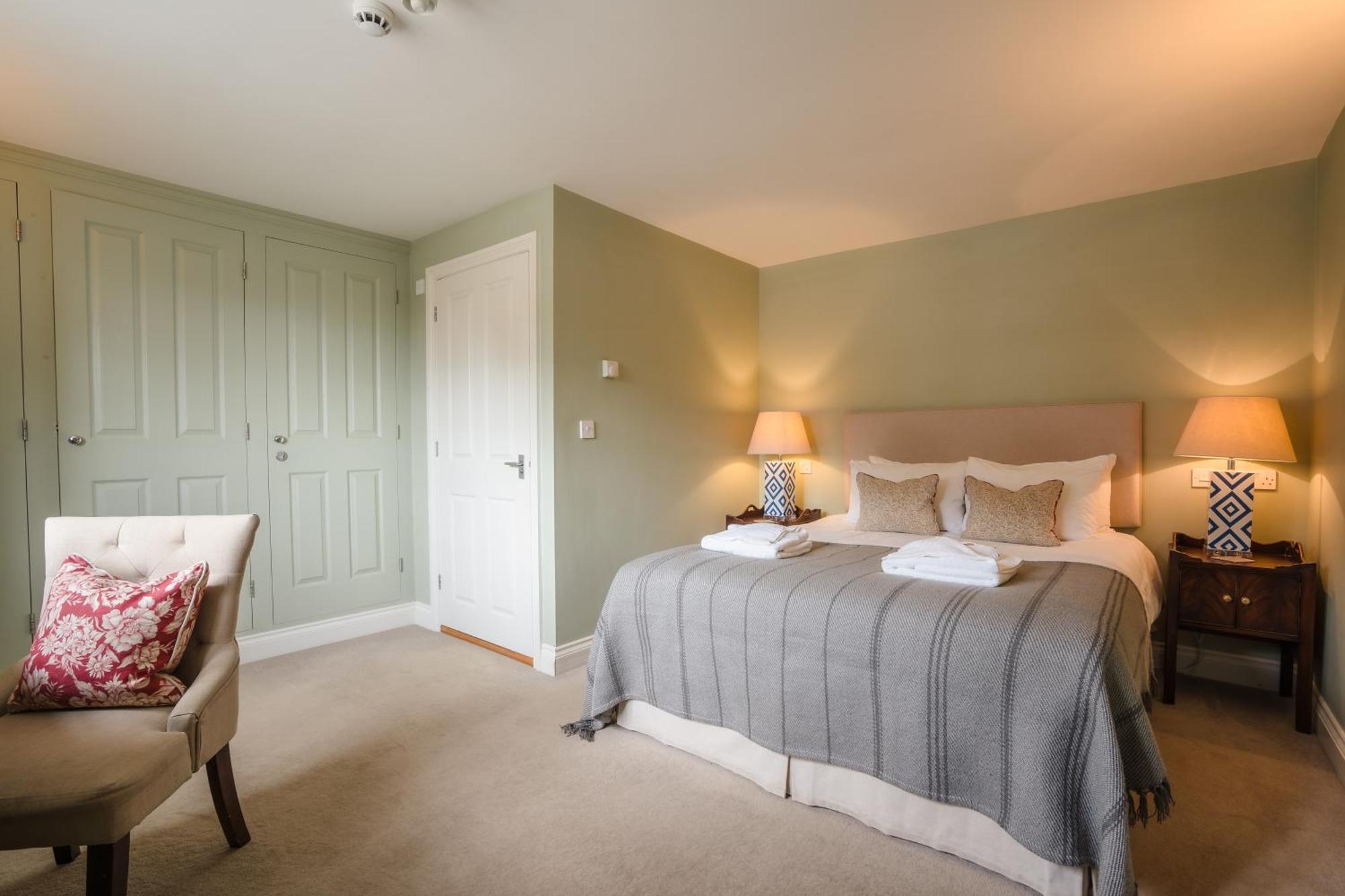 The Loddon Swan Bed & Breakfast Exterior foto